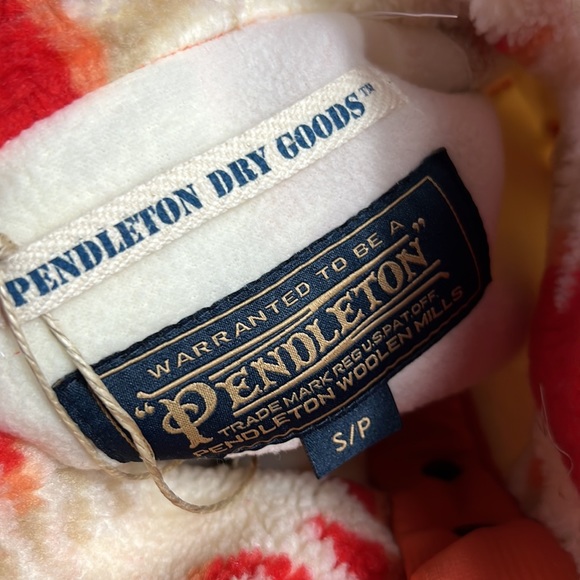 Pendleton women palisade shaped fleece jacket mango size Small new with tag - Picture 7 of 10